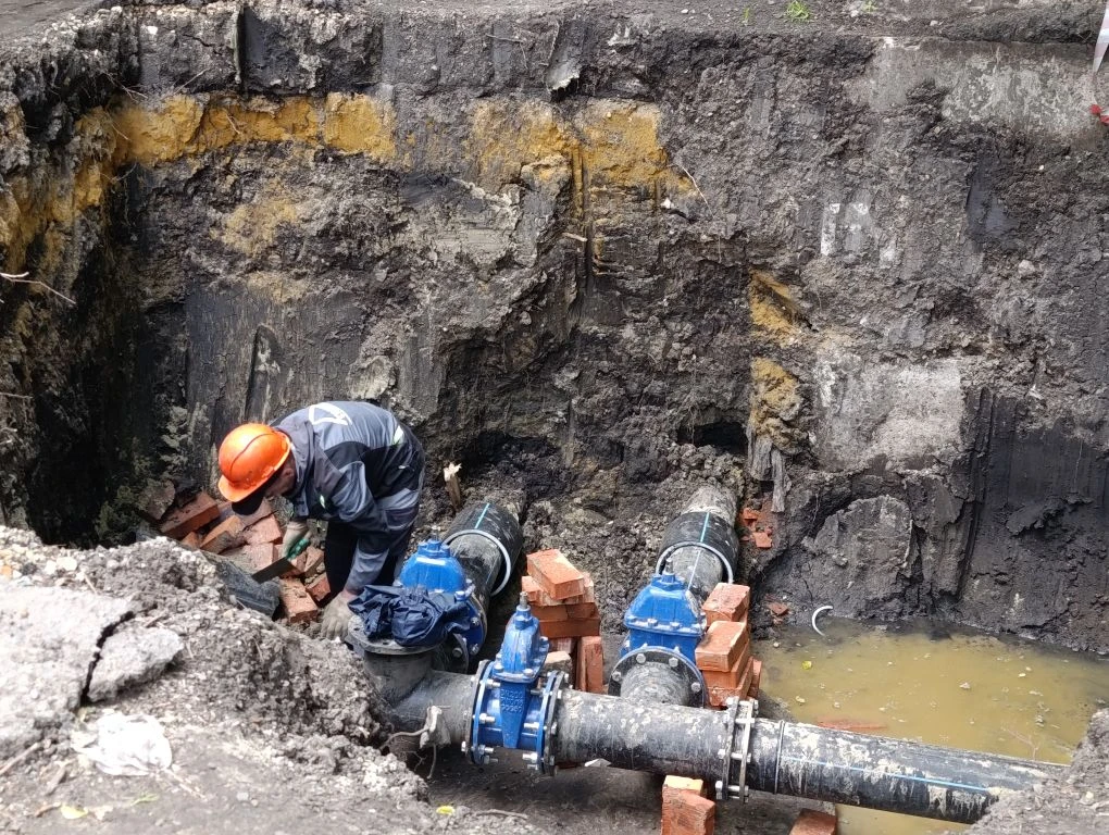 В Пензе ведется капремонт водопроводной сети на проспекте Строителей